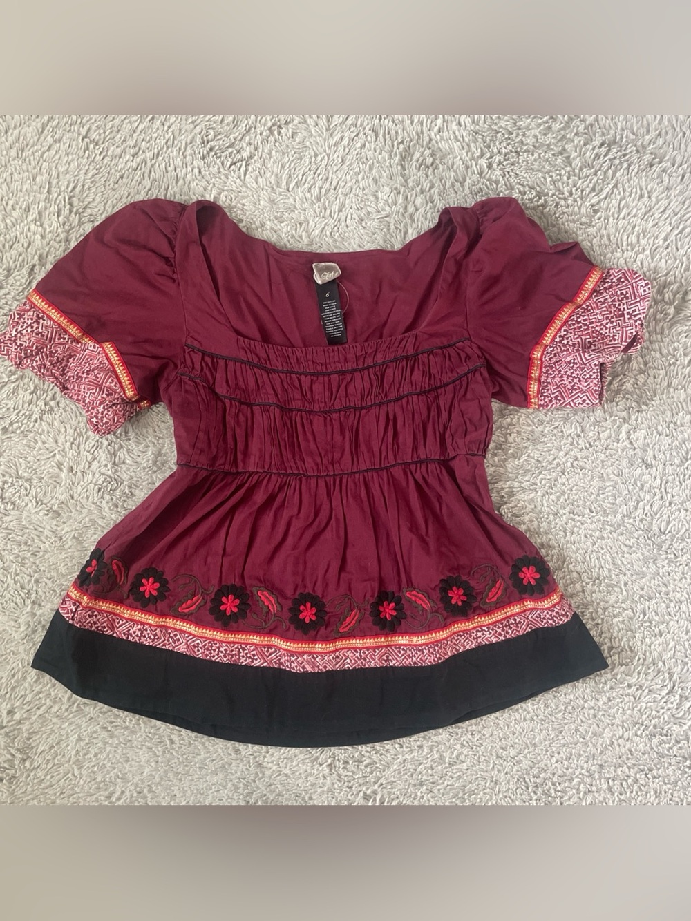 Lithe Fishermans Bridge Top 6 Burgundy Smocked Embroidered Anthropologie Peasant
